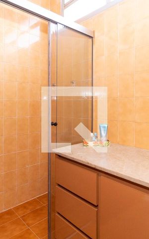 Casa para alugar com 400m², 3 quartos e 4 vagasBanheiro Social