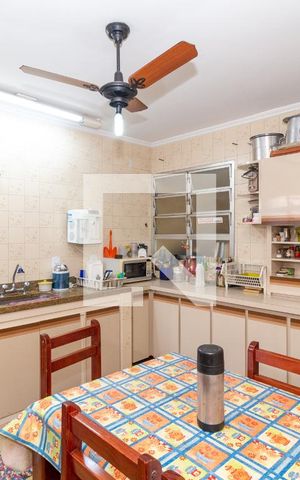 Casa para alugar com 400m², 3 quartos e 4 vagasCozinha