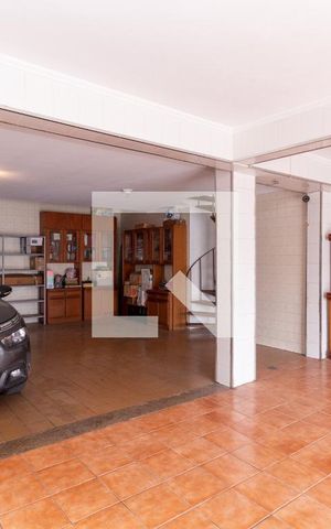 Casa para alugar com 400m², 3 quartos e 4 vagasGaragem