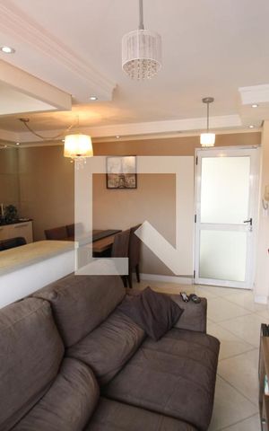 Apartamento à venda com 60m², 2 quartos e 1 vagaSala / Cozinha