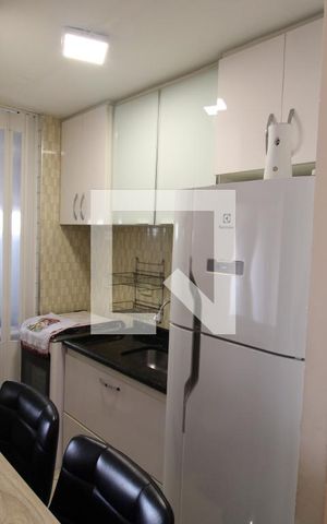 Apartamento à venda com 60m², 2 quartos e 1 vagaSala / Cozinha