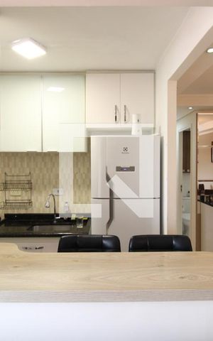Apartamento à venda com 60m², 2 quartos e 1 vagaSala / Cozinha