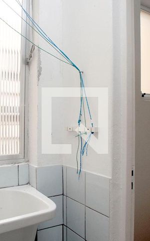 Apartamento para alugar com 62m², 2 quartos e sem vagaÁrea de Serviço + Despensa + Lavabo Serviço
