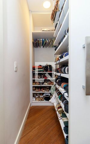 Apartamento à venda com 169m², 3 quartos e 3 vagas Apartamento à venda com 169m², 3 quartos e 3 vagasAnte Sala dos Quartos