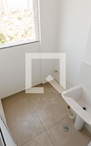 Apartamento para alugar com 38m², 2 quartos e 1 vagaÁrea de Serviço