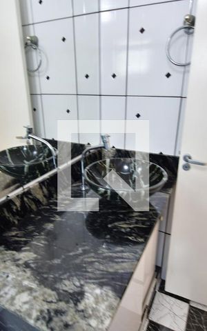 Apartamento à venda com 120m², 3 quartos e 2 vagasBanheiro