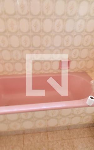 Casa para alugar com 500m², 6 quartos e 8 vagasBanheiro 1 - Suíte