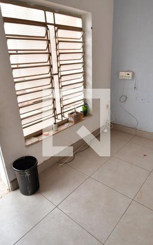 Casa para alugar com 500m², 6 quartos e 8 vagasEscritório 2
