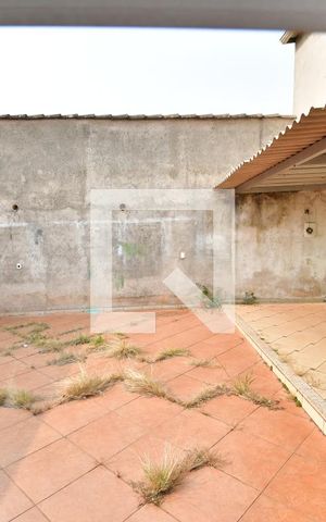 Casa para alugar com 500m², 6 quartos e 8 vagasLavabo 3 - Vista