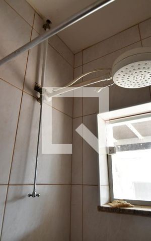 Casa para alugar com 500m², 6 quartos e 8 vagasEdícula - Banheiro Detalhe