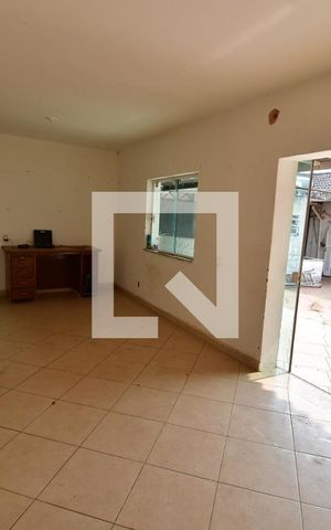 Casa para alugar com 500m², 6 quartos e 8 vagasEdícula - Sala