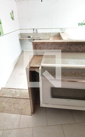 Casa para alugar com 500m², 6 quartos e 8 vagasEdícula - Cozinha