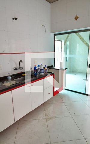 Casa para alugar com 500m², 6 quartos e 8 vagasCozinha