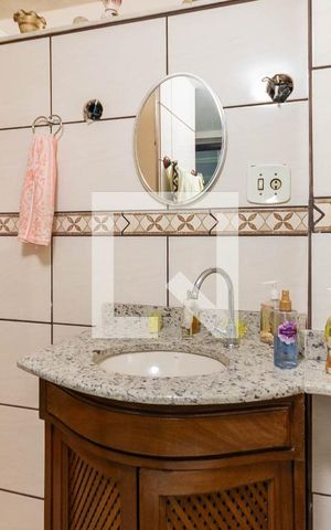 Apartamento à venda com 143m², 3 quartos e 1 vagaBanheiro
