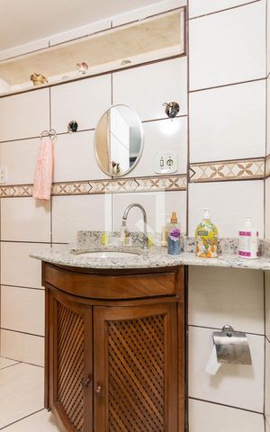 Apartamento à venda com 143m², 3 quartos e 1 vagaBanheiro
