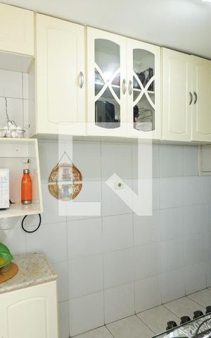 Apartamento à venda com 64m², 2 quartos e 1 vagaCozinha e Área de Serviço