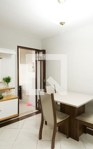 Apartamento à venda com 64m², 2 quartos e 1 vagaSala
