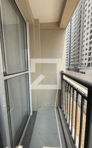 Apartamento à venda com 40m², 2 quartos e 1 vaga Apartamento à venda com 40m², 2 quartos e 1 vagaVaranda