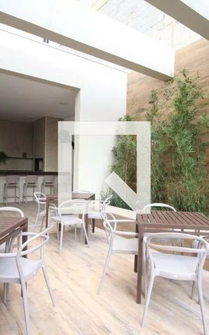 Apartamento à venda com 40m², 2 quartos e 1 vaga Apartamento à venda com 40m², 2 quartos e 1 vagaÁrea comum - Churrasqueira
