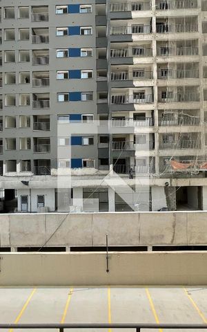 Apartamento à venda com 40m², 2 quartos e 1 vaga Apartamento à venda com 40m², 2 quartos e 1 vagaVista