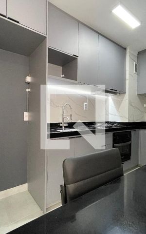 Apartamento à venda com 40m², 2 quartos e 1 vaga Apartamento à venda com 40m², 2 quartos e 1 vagaCozinha