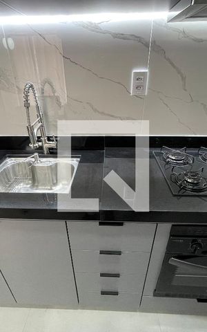 Apartamento à venda com 40m², 2 quartos e 1 vaga Apartamento à venda com 40m², 2 quartos e 1 vagaCozinha