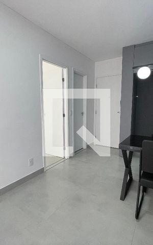 Apartamento à venda com 40m², 2 quartos e 1 vaga Apartamento à venda com 40m², 2 quartos e 1 vagaSala