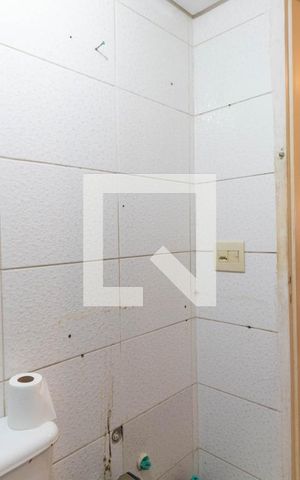 Apartamento à venda com 100m², 2 quartos e sem vaga Apartamento à venda com 100m², 2 quartos e sem vagaBanheiro