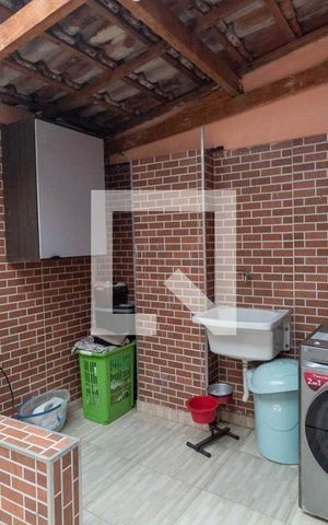 Apartamento à venda com 100m², 2 quartos e sem vaga Apartamento à venda com 100m², 2 quartos e sem vagaLavanderia