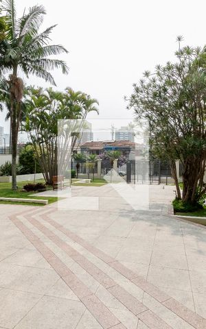 Apartamento para alugar com 148m², 3 quartos e 2 vagas Apartamento para alugar com 148m², 3 quartos e 2 vagasÁrea Comum