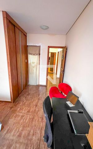 Casa à venda com 400m², 5 quartos e 5 vagas Casa à venda com 400m², 5 quartos e 5 vagasQuarto 1