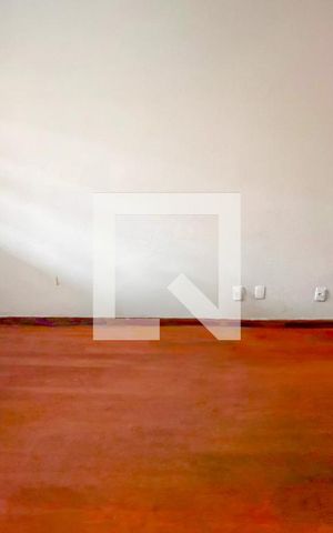 Casa à venda com 400m², 5 quartos e 5 vagas Casa à venda com 400m², 5 quartos e 5 vagasSala