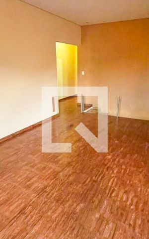 Casa à venda com 400m², 5 quartos e 5 vagas Casa à venda com 400m², 5 quartos e 5 vagasSala 2