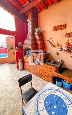 Casa à venda com 400m², 5 quartos e 5 vagas Casa à venda com 400m², 5 quartos e 5 vagasChurrasqueira