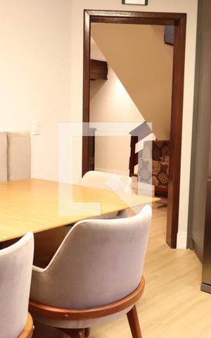 Casa à venda com 321m², 4 quartos e 4 vagasCozinha