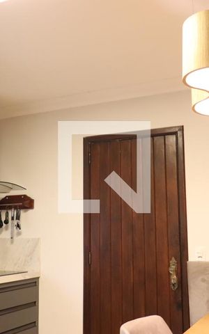 Casa à venda com 321m², 4 quartos e 4 vagasCozinha