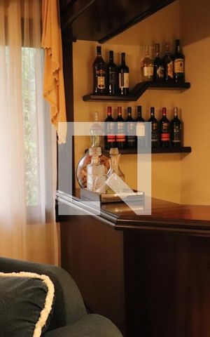 Casa à venda com 321m², 4 quartos e 4 vagasSala