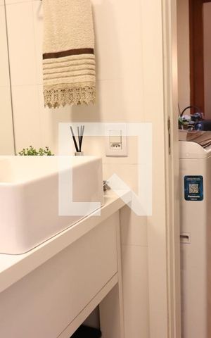 Casa à venda com 321m², 4 quartos e 4 vagasBanheiro Área gourmet