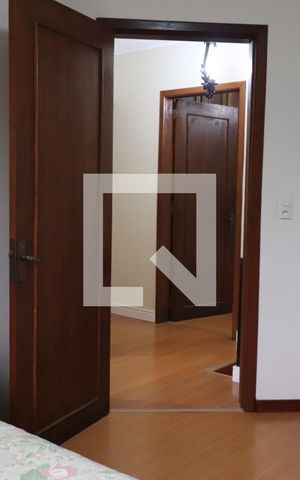 Casa à venda com 321m², 4 quartos e 4 vagasQuarto 4