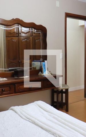 Casa à venda com 321m², 4 quartos e 4 vagasQuarto 1