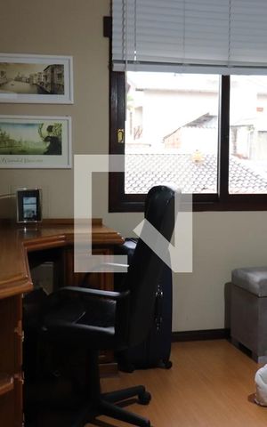 Casa à venda com 321m², 4 quartos e 4 vagasQuarto 3