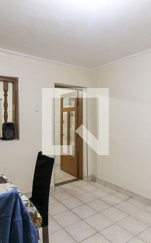Casa à venda com 230m², 4 quartos e 1 vaga Casa à venda com 230m², 4 quartos e 1 vagaSala De Jantar