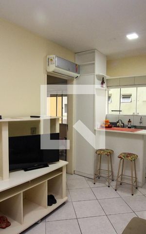 Apartamento para alugar com 40m², 1 quarto e 1 vaga Apartamento para alugar com 40m², 1 quarto e 1 vagaSala