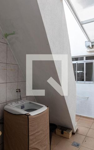 Casa à venda com 100m², 4 quartos e 1 vaga Casa à venda com 100m², 4 quartos e 1 vagaÁrea de Serviço