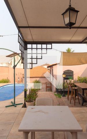 Casa à venda com 290m², 3 quartos e 3 vagas Casa à venda com 290m², 3 quartos e 3 vagasEspaço Gourmet