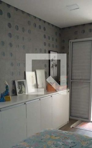 Casa à venda com 200m², 3 quartos e 3 vagas