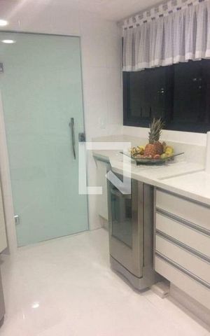 Apartamento à venda com 160m², 3 quartos e 3 vagas