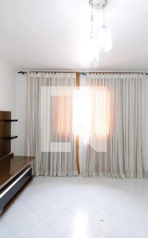 Casa à venda com 94m², 3 quartos e 3 vagasSala
