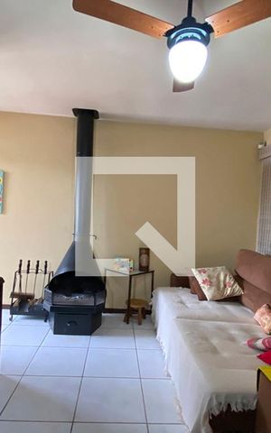 Casa para alugar com 87m², 2 quartos e 1 vagaSala