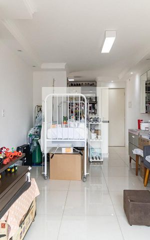 Apartamento à venda com 46m², 2 quartos e 1 vaga Apartamento à venda com 46m², 2 quartos e 1 vagaSala